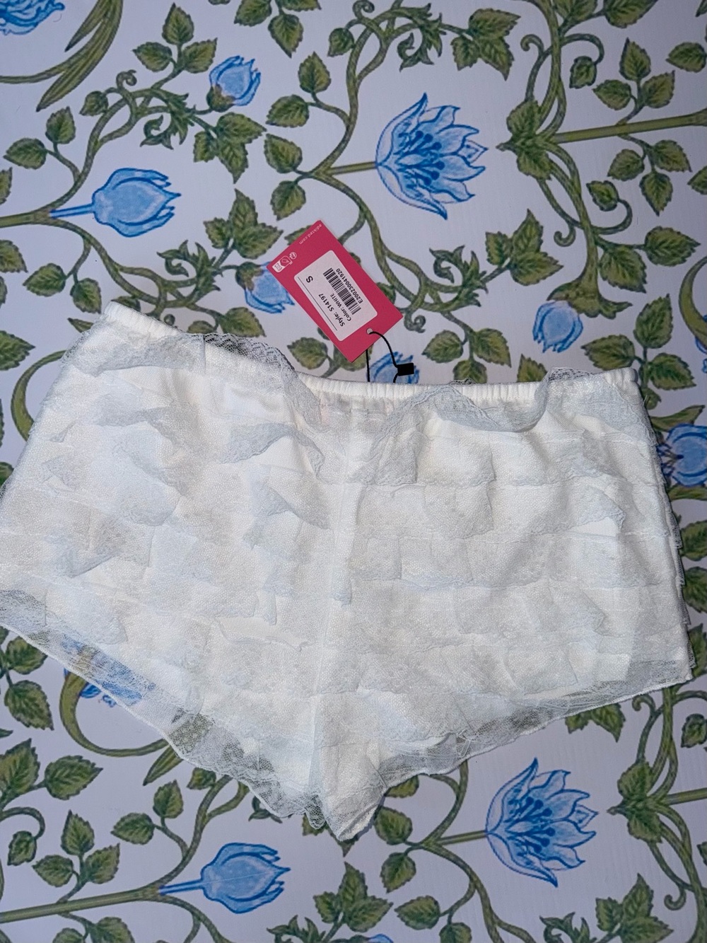 Edikted White Lace Ruffle Lounge Shorts